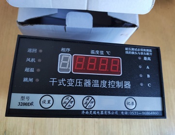 Bộ điều khiển nhiệt độ biến áp khô loại 3200DR dry-type transformer temperature controller Jinan Lingrui 3200D dry-type temperature controller